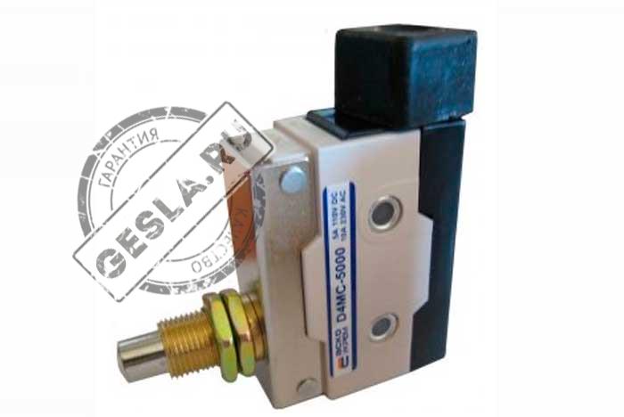 Микровыключатель D4MC-5000 фото 1